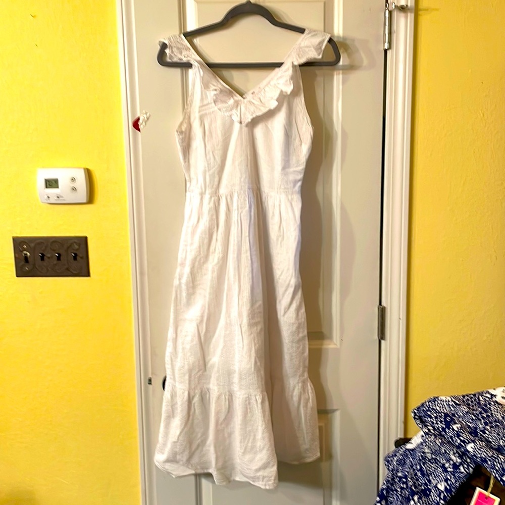 Vineyard vine dress